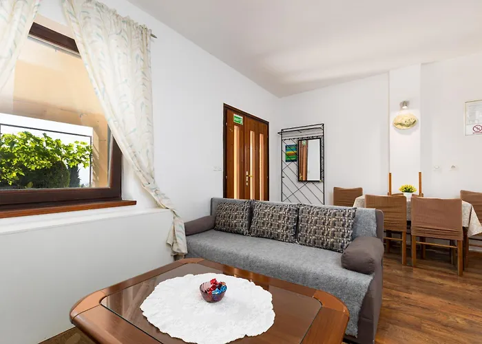 Snjezana By El-pi Tours Apartment Njivice